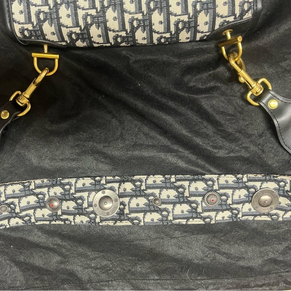 Christian Dior Addict flap bag with crossbody shoulder strap - Picture 10 of 14